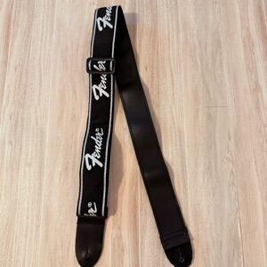 Fender Black Logo Embroidered Guitar Strap Adjustable Classic Rock Style